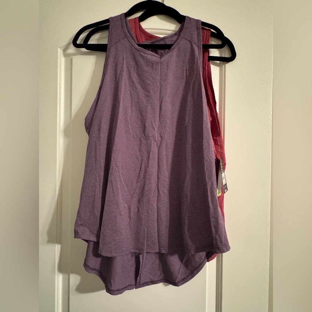 Women's workout tank tops